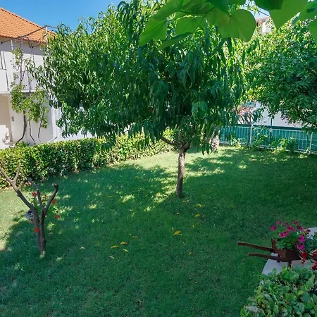 Sea View Manda Apartament *