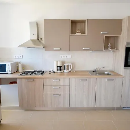 Apartment Sea View Manda Podstrana