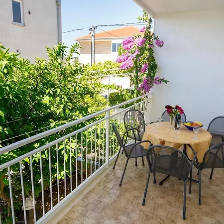 Sea View Manda * Podstrana