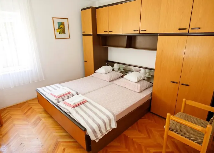Sea View Manda Apartman *